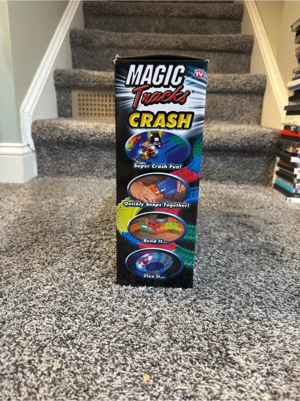 As Seen On TV Magic Tracks Glow Crash Set - Blue, Green, Yellow, Pink - Picture 4 of 10